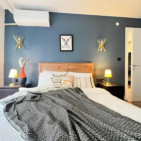 Apartment Wonder Homes - Family Apartment, Bosphorus View, 4br 2ba Ac